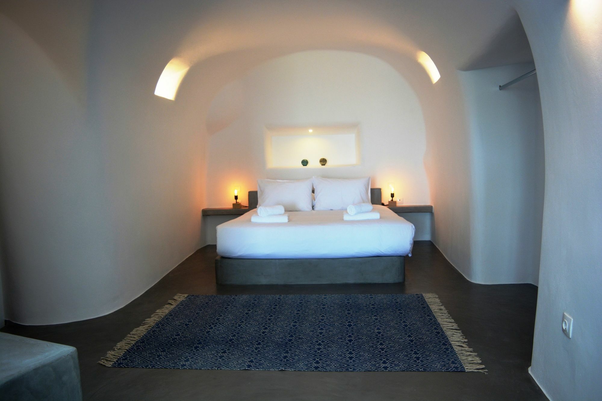 Elysian Santorini Hotel Oia  Exterior photo
